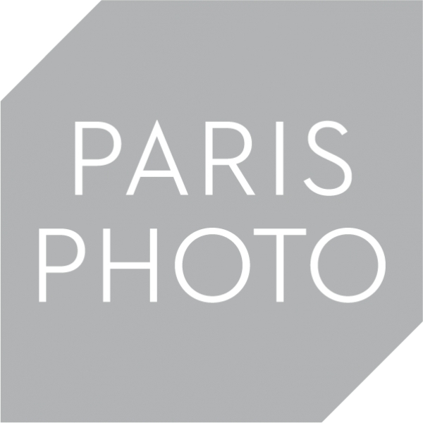 Paris Photo 2021, 24esima edizione della fiera di fotografia. I migliori stand secondo Artribune ed il commento alla fiera appena conclusa